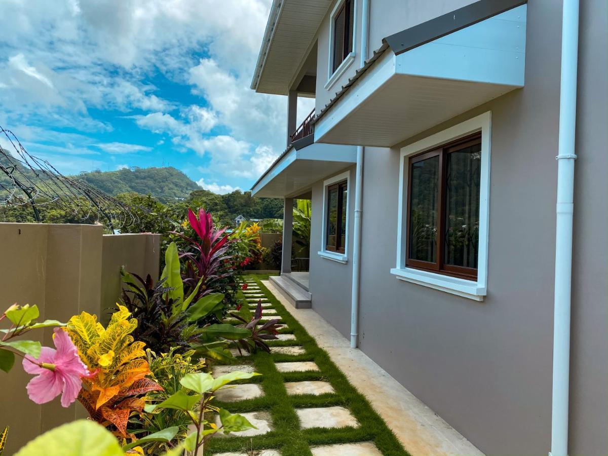 Whispering Palms Apartment Bel Ombre Luaran gambar
