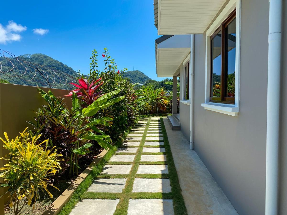 Whispering Palms Apartment Bel Ombre Luaran gambar