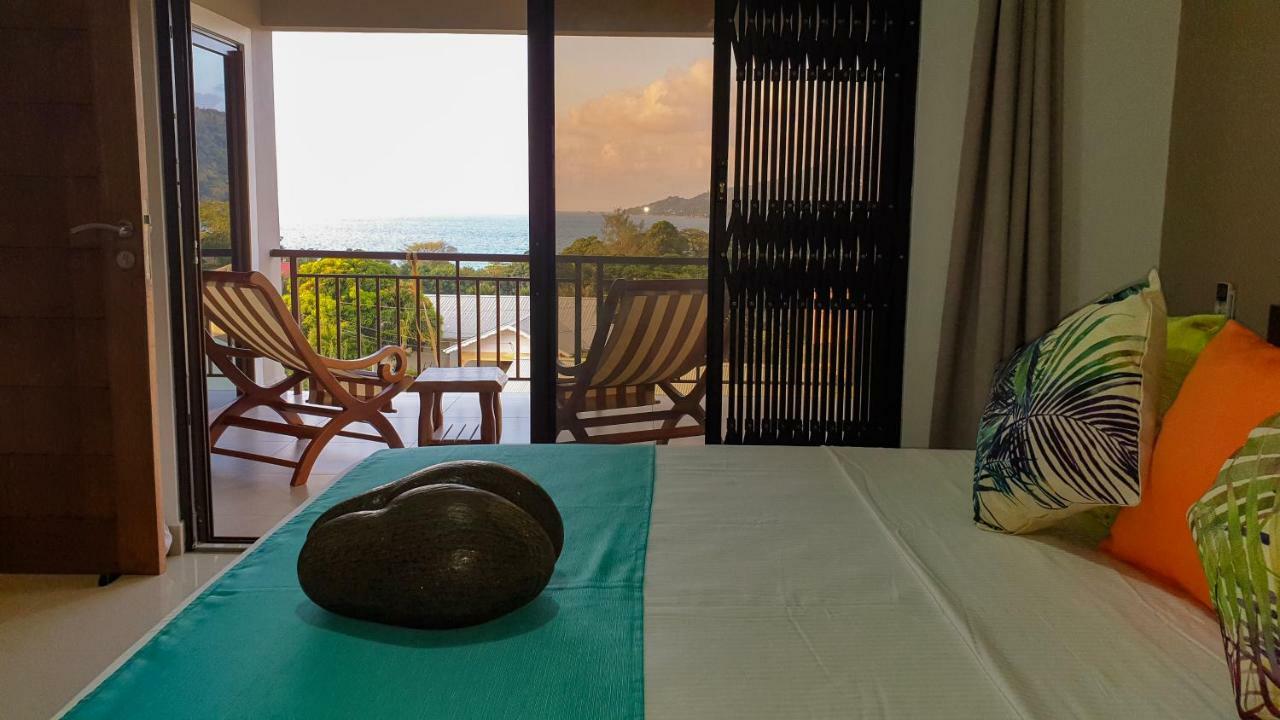 Whispering Palms Apartment Bel Ombre Luaran gambar